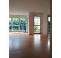 Helle 3 Zimmer Wohnung Frankfurt Bergen Enkheim - Frankfurt am Main Bergen-Enkheim