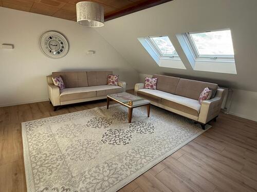 Foto - Geschmackvoll und komplett eingerichtete DG-Whg. in Merzig zu vermieten!