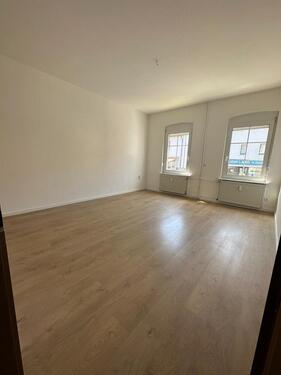 Foto - Niddatal-Assenheim 3,5 Zimmer+Küche+Duschbad im EG, ab 01.04.26