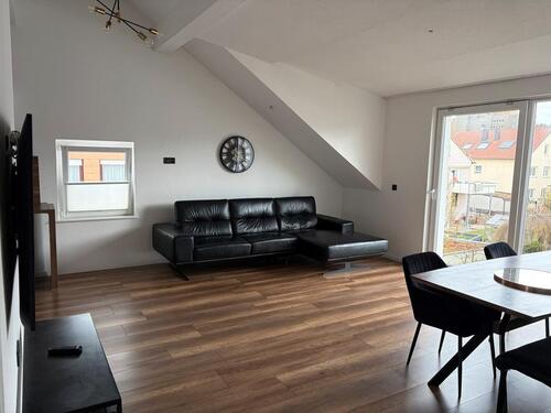 Foto - 3 Zimmer Dachgeschoßwohnung zur Miete in Schwaikheim