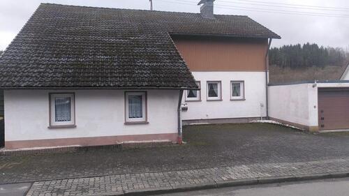 Foto - 10 Zimmer Einfamilienhaus zum Kaufen in Hilchenbach