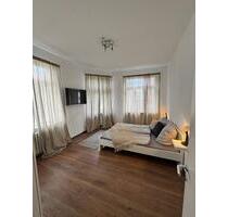 3 Zimmerwohnung ab sofort - 1.200,00&nbsp;EUR Kaltmiete, ca.&nbsp; 85,00&nbsp;m&sup2; in Bonn (PLZ: 53111)