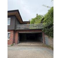 Große Garage mit elektrischem Tor - Waldbröl