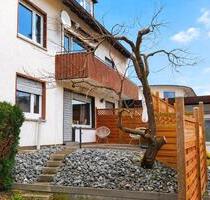 Helle 3-Zimmer-Wohnung mit Terrasse & Garten in Homberg (Efze):
