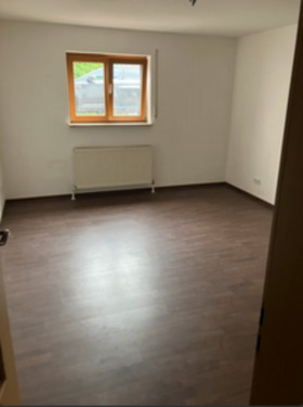 Foto - Etagenwohnung zur Miete in Kinding