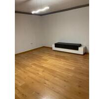 Innenstadt, schöne, helle, 3 Zimmer Wohnung mit Garten - Bad Salzuflen