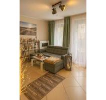 Drei Zimmer, Eigentumswohnung, Hochparterre mit Garten und Garage - Hannover Herrenhausen-Stöcken