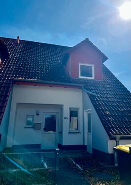 Foto - Reihenhaus mit Garten und eigenem Stellplatz in Ottersleben