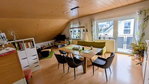 Foto - 4 Zimmer Dachgeschoßwohnung in Ehringshausen