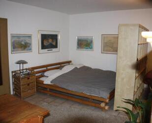 Geräumige, gepflegte, 1-Zimmer-Wohnung mit Loggia - Köln Porz
