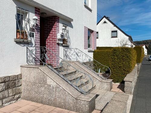 Foto - Familienhaus mit Einliegerwohnung in 56316 Raubach