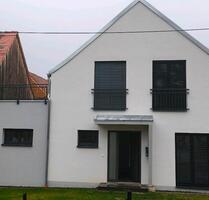 Haus mit Scheune und Garten - 500.000,00 EUR Kaufpreis, in Naumburg (Saale) (PLZ: 06618)