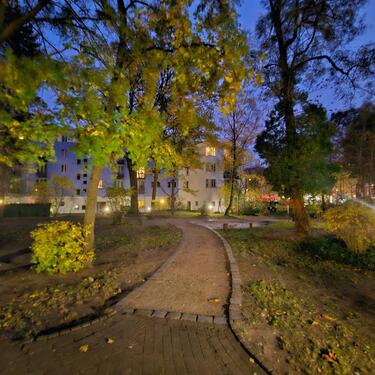 Foto - 2.5 Zimmer Erdgeschoßwohnung zum Kaufen in Berlin