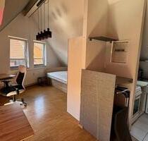 Helle 1,5-Zimmer-Dachwohnung - 500,00 EUR Kaltmiete, in Mosbach (PLZ: 74821)