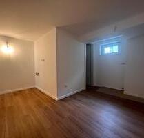 Frisch sanierter Hobbyraum in Königsbrunn – keine Wohnnutzung