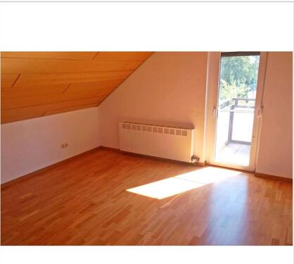 Foto - 2-Zi.-Wohnung mit Balkon, Spitzboden zusätzlich, 54 m²