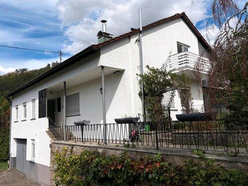 Foto - 8 Zimmer Einfamilienhaus zum Kaufen in Burladingen