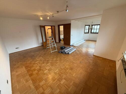 Foto - Frisch renovierte 3,5-Zi-Wohnung mit Terrasse in Güglingen