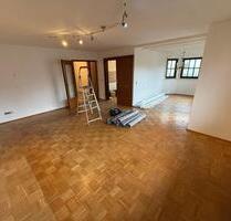 Frisch renovierte 3,5-Zi-Wohnung mit Terrasse in Güglingen