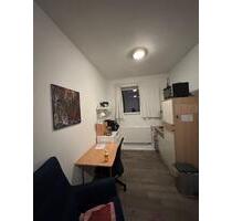 1 Zimmer Einliegerwohnung - 350,00&nbsp;EUR Kaltmiete, ca.&nbsp; 20,00&nbsp;m&sup2; in Stade (PLZ: 21683) Bützfleth