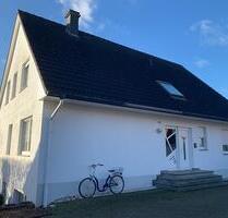 Helle 2-Zimmer-Souterrainwohnung mit Stellplatz in ruhiger Lage – - Bad Laer