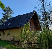 Wohnhaus, Waldgrundstück mit Nebengebäuden, ehem. Gaststätte - Plaue