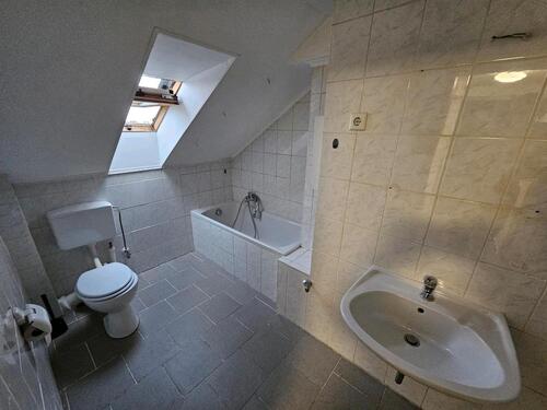 Foto - Dachgeschoßwohnung in Nauheim zur Miete