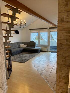 Foto - 3-Zimmer Wohnung - 1.300,00&nbsp;EUR Kaltmiete, ca.&nbsp; 110,00&nbsp;m&sup2;