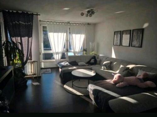 Foto - Wohnung zur Miete 125 Quadratmeter 1400 Kaltmiete