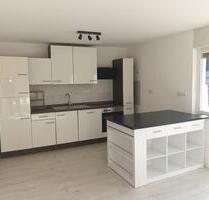 Königheim-Brehmen, Helle, renovierte 2,5-Zi-Wohn., Balkon, EBK - Obersulm