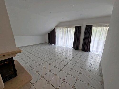 Foto - Dachgeschoßwohnung in Homburg zur Miete