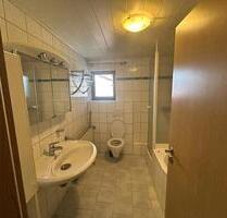 Haus zu mieten - 1.500,00 EUR Kaltmiete, in Ramstein-Miesenbach (PLZ: 66882) Hütschenhausen