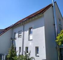 Teil möblierte 1-Zi-Whg mit Balkon und EBK in Ehningen