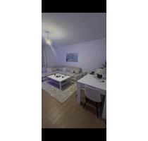 Wohnung 1 OG Rechts Essen - 650,00&nbsp;EUR Kaltmiete, ca.&nbsp; 60,00&nbsp;m&sup2; in Essen (PLZ: 45356) Stadtbezirk IV