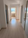 Foto - 3- Zimmer-Wohnung, ca.86 qm, Einbauküche, Badewanne, Dusche