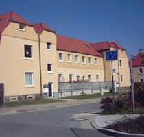 Helle 2R-Wohnung mit Tageslichtbad zu vermieten - Ebersbach-Neugersdorf