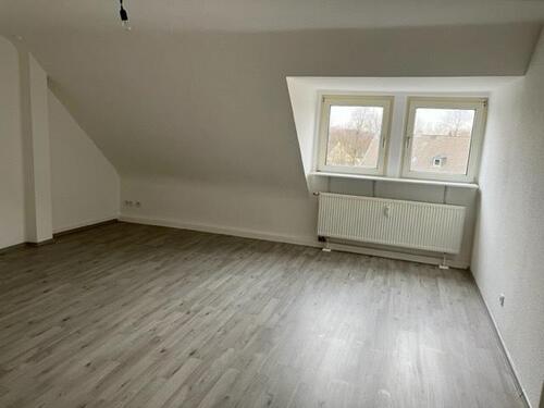 Foto - 3 Zimmer Dachgeschoßwohnung zur Miete in Essen