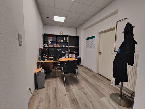 Foto - Bürofläche in zentraler Lage Frankfurt-Eckenheim (provisionsfrei).