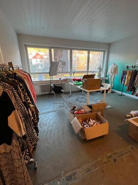 Foto - Büro in Stuttgart 8€ - 1.760,00 EUR Kaltmiete, ca.  8,00 m²