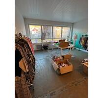 Büro in Stuttgart 8€ - 1.760,00 EUR Kaltmiete, ca.  8,00 m² in Stuttgart (PLZ: 70563) Vaihingen