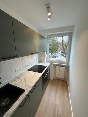 Foto - Wunderschöne, renovierte und möblierte Wohnung inkl. EBK in München Obersendling