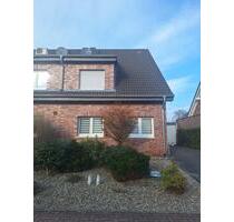 Doppelhaushälfte in Hamminkeln (Loikum) mit Garage