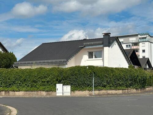 Foto - Haus mit Galerie - 700.000,00 EUR Kaufpreis,