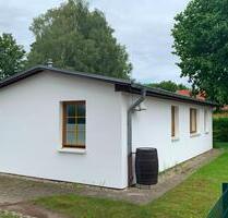 Gepflegtes Wohnobjekt in Sanitz Küche, Garten mit PKW-Stellplatz