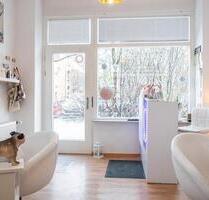 BIETE STUHLMIETE FÜR NAGELDESIGNERIN - München Pasing-Obermenzing