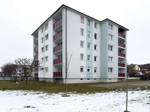 Foto - Großzügige 4-Zimmer-Mietwohnung mit Süd-Loggia in zentraler Lage von Gunzenhausen
