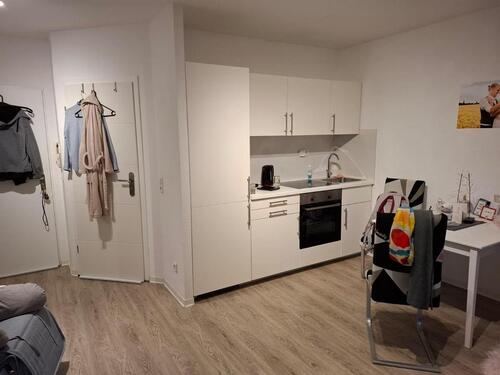 Foto - 1-Raum-Wohnung mit gehobener Innenausstattung mit Balkon