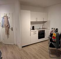 1-Raum-Wohnung mit gehobener Innenausstattung mit Balkon - Essen Frillendorf