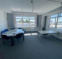 Büroflãche Gewerbe in Eching - 1.320,00&nbsp;EUR Kaltmiete, ca.&nbsp; 10,00&nbsp;m&sup2; in Freising (PLZ: 85354) Am Vogelherd