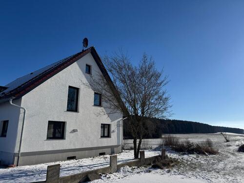 Foto - Zwei Wohnungen im Grünen Erstbezug nach Kernsanierung